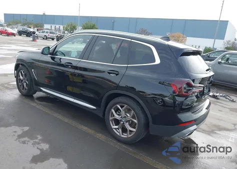 2022 BMW X3 xDrive30I z USA, uszkodzony, nr VIN 5UX53DP05N9M09803